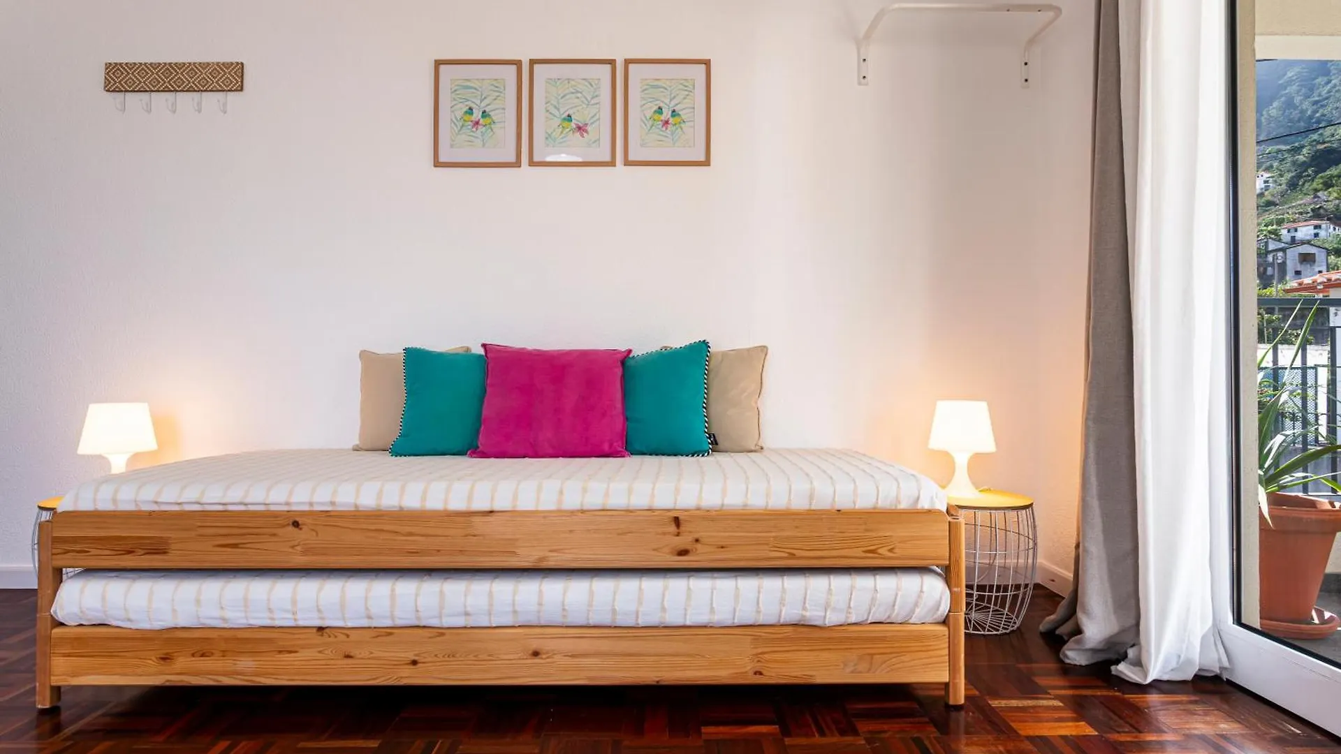 A Casa Da Tia Villa Sao Vicente  Holiday home
